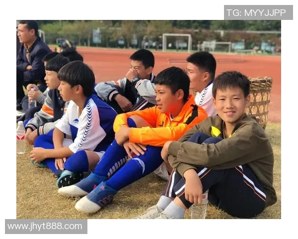 勇煌足球引领新风潮助力青少年成长与梦想实现