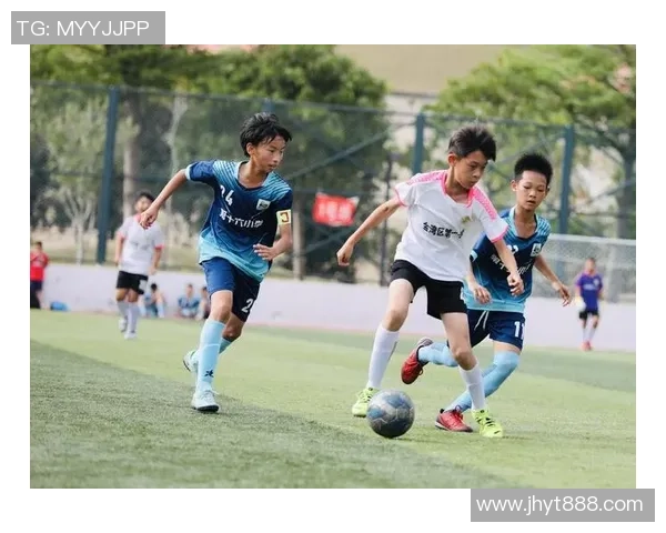 西安足球社区携手共建足球文化助力青少年成长与发展