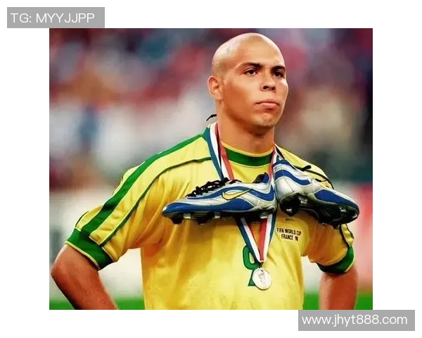 足球怪侠吧探秘：揭秘那些令人惊叹的足球奇才与传奇故事