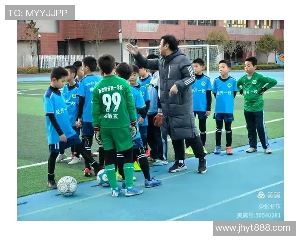 足球维族：传承与创新的交融之路在绿茵场上绽放光彩